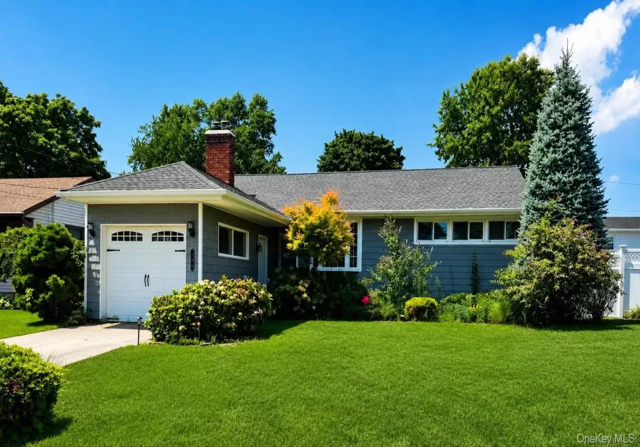 188 1st Avenue, Oyster Bay, NY, 2 Bedrooms Bedrooms, 6 Rooms Rooms,1 BathroomBathrooms,Residential,For Rent,1st,0,1036458 188 1st Avenue, Oyster Bay, NY, 2 Bedrooms Bedrooms, 6 Rooms Rooms,1 BathroomBathrooms,Residential,For Rent,1st,0,1036458