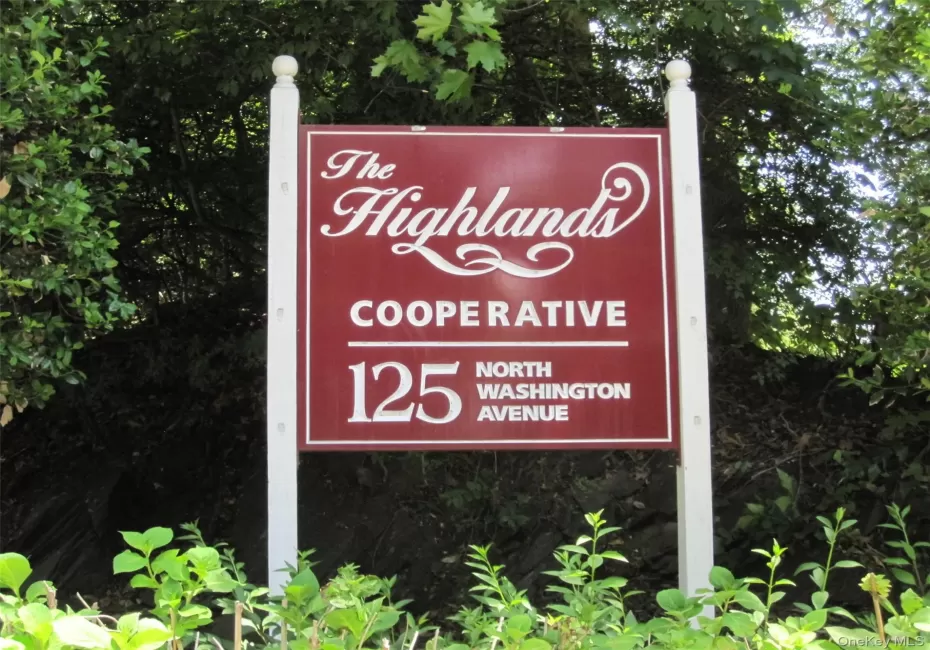 The Highlands Cooperative sign at the entrance of the complex off N Washington Ave. The Highlands Cooperative sign at the entrance of the complex off N Washington Ave.