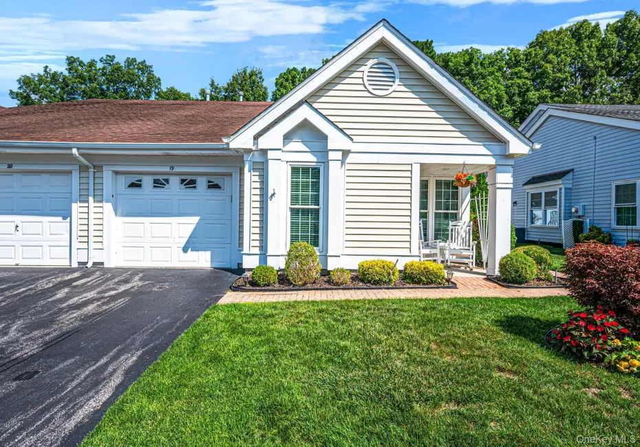19 Sayville Court, Brookhaven, NY, 2 Bedrooms Bedrooms, 7 Rooms Rooms,2 BathroomsBathrooms,Residential,For Rent,Sayville,0,1036622 19 Sayville Court, Brookhaven, NY, 2 Bedrooms Bedrooms, 7 Rooms Rooms,2 BathroomsBathrooms,Residential,For Rent,Sayville,0,1036622