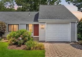 88 Heritage Hills, Somers, NY, 2 Bedrooms Bedrooms, 5 Rooms Rooms,2 BathroomsBathrooms,Residential,For Rent,Heritage,0,1036559 88 Heritage Hills, Somers, NY, 2 Bedrooms Bedrooms, 5 Rooms Rooms,2 BathroomsBathrooms,Residential,For Rent,Heritage,0,1036559