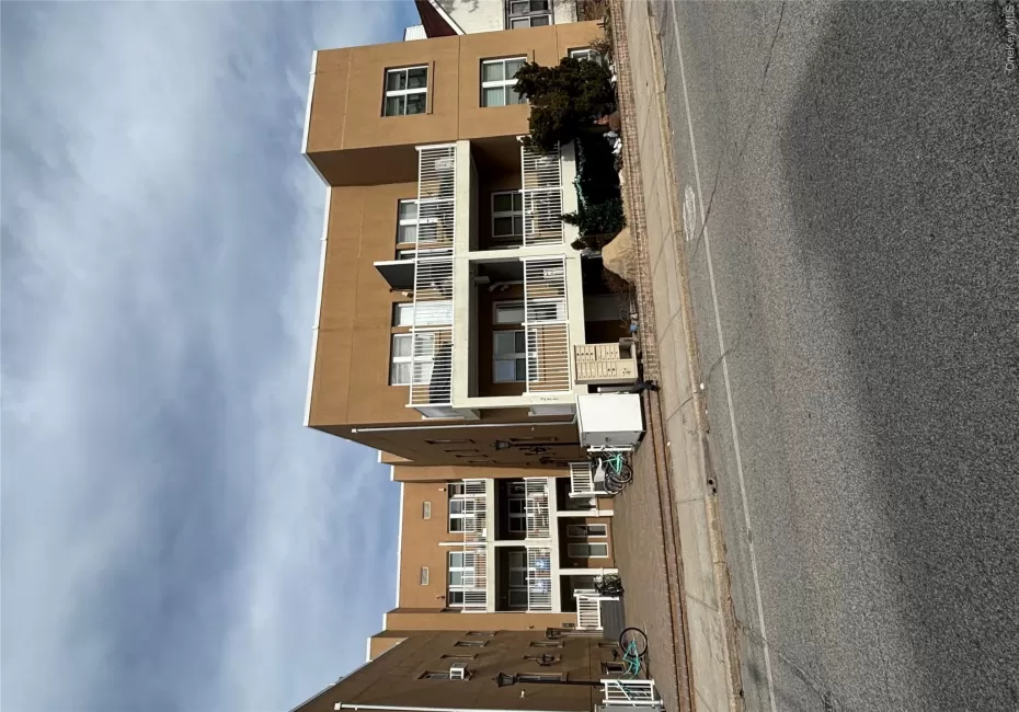 251-255 Broadway, Long Beach, NY, 2 Rooms Rooms,1 BathroomBathrooms,Residential Lease,For Rent,Broadway,0,1036820 251-255 Broadway, Long Beach, NY, 2 Rooms Rooms,1 BathroomBathrooms,Residential Lease,For Rent,Broadway,0,1036820