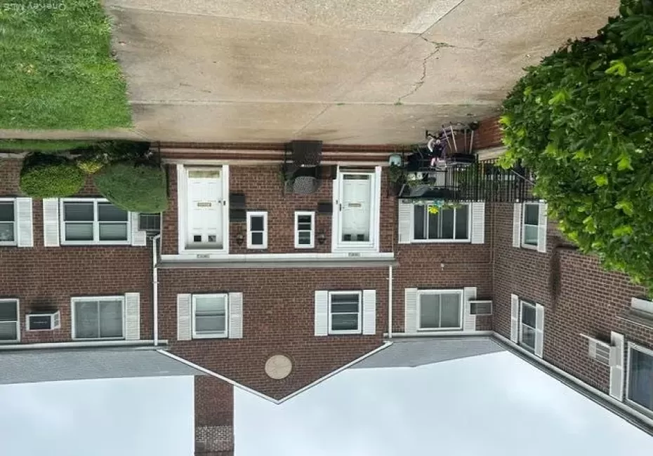 254-11 73rd Road, New York, NY, 2 Bedrooms Bedrooms, 5 Rooms Rooms,1 BathroomBathrooms,Residential,For Rent,73rd,0,1035510 254-11 73rd Road, New York, NY, 2 Bedrooms Bedrooms, 5 Rooms Rooms,1 BathroomBathrooms,Residential,For Rent,73rd,0,1035510