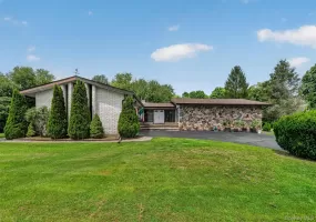 9 Carpenter Road, Port Jervis, NY, 3 Bedrooms Bedrooms, 6 Rooms Rooms,2 BathroomsBathrooms,Residential,For Rent,Carpenter,0,1036323 9 Carpenter Road, Port Jervis, NY, 3 Bedrooms Bedrooms, 6 Rooms Rooms,2 BathroomsBathrooms,Residential,For Rent,Carpenter,0,1036323