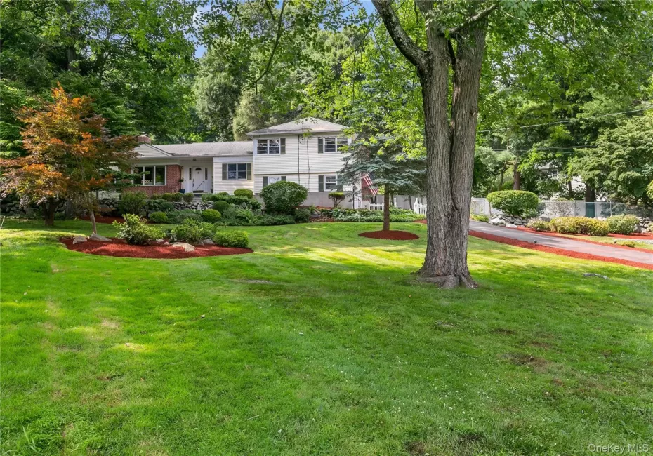Front of Home set far back from the quiet, sought after street Front of Home set far back from the quiet, sought after street