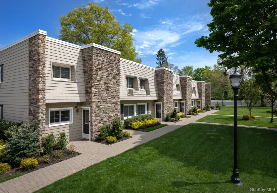 1314 Smithtown Avenue, Islip, NY, 1 Bedroom Bedrooms, 4 Rooms Rooms,1 BathroomBathrooms,Residential Lease,For Rent,Smithtown,0,1037145 1314 Smithtown Avenue, Islip, NY, 1 Bedroom Bedrooms, 4 Rooms Rooms,1 BathroomBathrooms,Residential Lease,For Rent,Smithtown,0,1037145