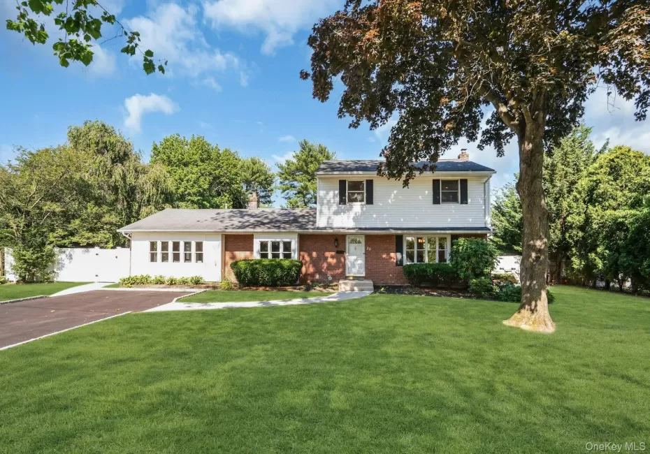 30 Sarina Drive, Smithtown, NY, 4 Bedrooms Bedrooms, 12 Rooms Rooms,3 BathroomsBathrooms,Residential,For Rent,Sarina,0,1019533 30 Sarina Drive, Smithtown, NY, 4 Bedrooms Bedrooms, 12 Rooms Rooms,3 BathroomsBathrooms,Residential,For Rent,Sarina,0,1019533