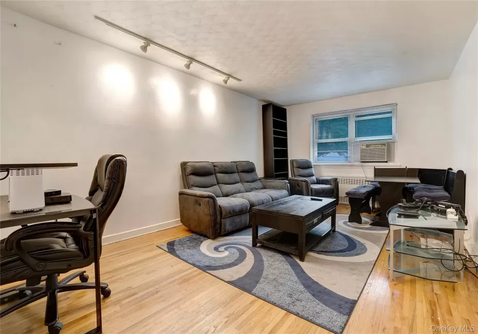 111-09 66th Avenue, New York, NY, 1 Bedroom Bedrooms, 3 Rooms Rooms,1 BathroomBathrooms,Residential,For Rent,66th,0,1036861 111-09 66th Avenue, New York, NY, 1 Bedroom Bedrooms, 3 Rooms Rooms,1 BathroomBathrooms,Residential,For Rent,66th,0,1036861