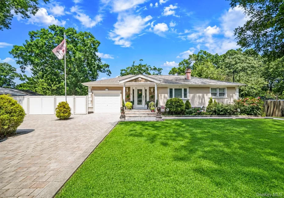 5 Overlook Drive, Brookhaven, NY, 2 Bedrooms Bedrooms, 8 Rooms Rooms,2 BathroomsBathrooms,Residential,For Rent,Overlook,0,1032255 5 Overlook Drive, Brookhaven, NY, 2 Bedrooms Bedrooms, 8 Rooms Rooms,2 BathroomsBathrooms,Residential,For Rent,Overlook,0,1032255