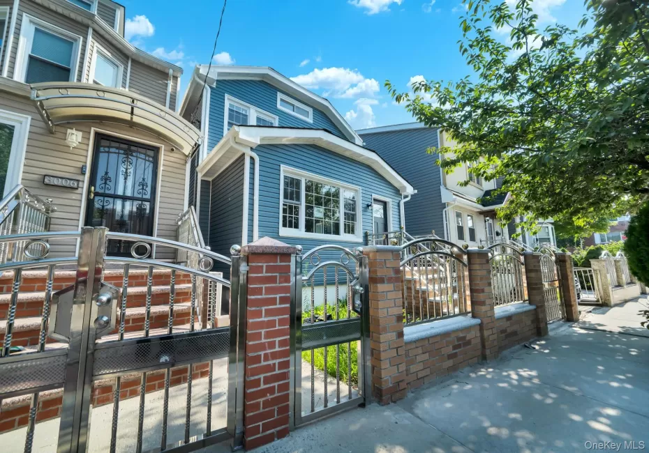 3004 La Salle Avenue, New York, NY, 4 Bedrooms Bedrooms, 7 Rooms Rooms,2 BathroomsBathrooms,Residential,For Rent,La Salle,0,1036894 3004 La Salle Avenue, New York, NY, 4 Bedrooms Bedrooms, 7 Rooms Rooms,2 BathroomsBathrooms,Residential,For Rent,La Salle,0,1036894