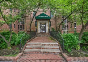 140-18 Burden Crescent, New York, NY, 3 Bedrooms Bedrooms, 6 Rooms Rooms,1 BathroomBathrooms,Residential,For Rent,Burden,0,1036999 140-18 Burden Crescent, New York, NY, 3 Bedrooms Bedrooms, 6 Rooms Rooms,1 BathroomBathrooms,Residential,For Rent,Burden,0,1036999