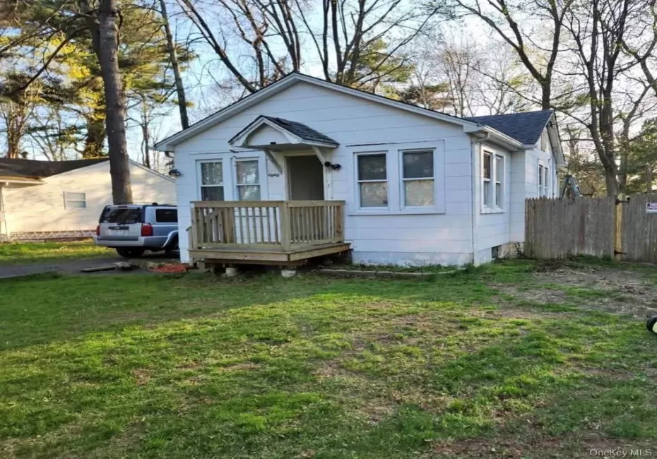 80 Magnolia Drive, Brookhaven, NY, 3 Bedrooms Bedrooms, 5 Rooms Rooms,1 BathroomBathrooms,Residential,For Rent,Magnolia,0,1036907 80 Magnolia Drive, Brookhaven, NY, 3 Bedrooms Bedrooms, 5 Rooms Rooms,1 BathroomBathrooms,Residential,For Rent,Magnolia,0,1036907