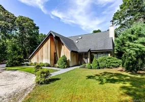 6 Strathmore Court, Southampton, NY, 4 Bedrooms Bedrooms, 9 Rooms Rooms,3 BathroomsBathrooms,Residential,For Rent,Strathmore,0,1037031 6 Strathmore Court, Southampton, NY, 4 Bedrooms Bedrooms, 9 Rooms Rooms,3 BathroomsBathrooms,Residential,For Rent,Strathmore,0,1037031