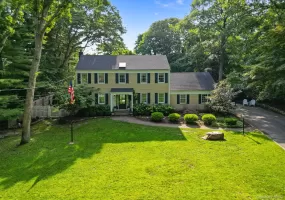 36 Leonard Street, Riverhead, NY, 4 Bedrooms Bedrooms, 8 Rooms Rooms,2 BathroomsBathrooms,Residential,For Rent,Leonard,0,1036765 36 Leonard Street, Riverhead, NY, 4 Bedrooms Bedrooms, 8 Rooms Rooms,2 BathroomsBathrooms,Residential,For Rent,Leonard,0,1036765
