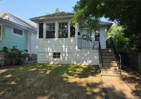 416 Minnieford Avenue, New York, NY, 2 Bedrooms Bedrooms, 5 Rooms Rooms,1 BathroomBathrooms,Residential,For Rent,Minnieford,0,1037128 416 Minnieford Avenue, New York, NY, 2 Bedrooms Bedrooms, 5 Rooms Rooms,1 BathroomBathrooms,Residential,For Rent,Minnieford,0,1037128