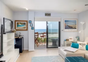 360 Shore Road, Long Beach, NY, 2 Bedrooms Bedrooms, 6 Rooms Rooms,2 BathroomsBathrooms,Residential Lease,For Rent,Shore,0,1037192 360 Shore Road, Long Beach, NY, 2 Bedrooms Bedrooms, 6 Rooms Rooms,2 BathroomsBathrooms,Residential Lease,For Rent,Shore,0,1037192