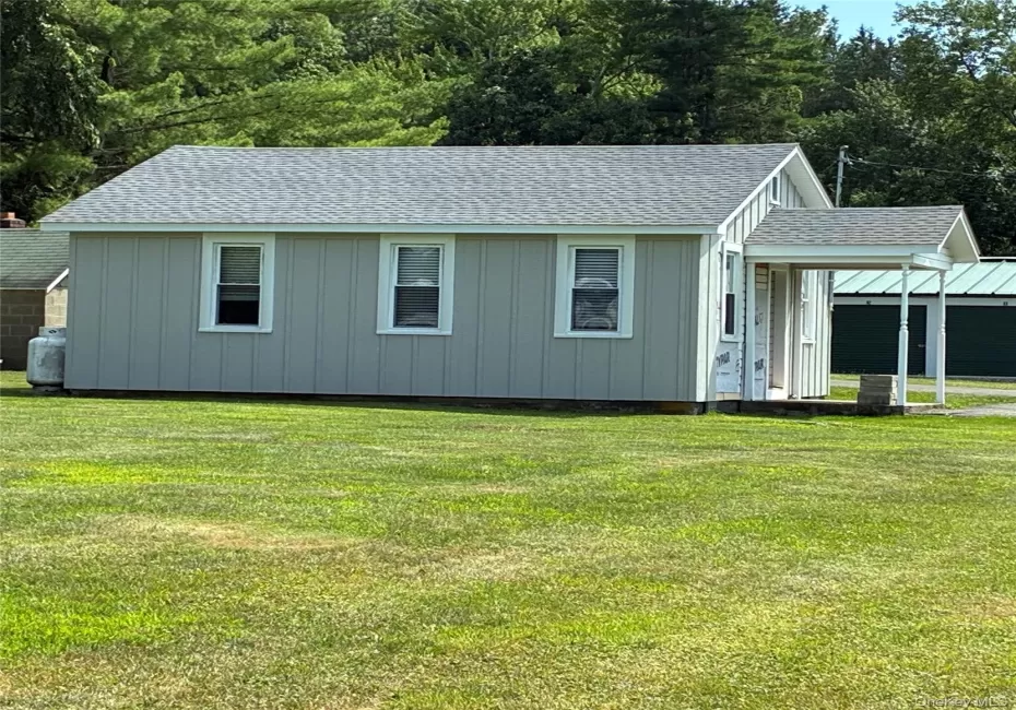 4607 Route 209, Rochester, NY, 1 Bedroom Bedrooms, 4 Rooms Rooms,1 BathroomBathrooms,Residential Lease,For Rent,Route 209,0,1037146 4607 Route 209, Rochester, NY, 1 Bedroom Bedrooms, 4 Rooms Rooms,1 BathroomBathrooms,Residential Lease,For Rent,Route 209,0,1037146