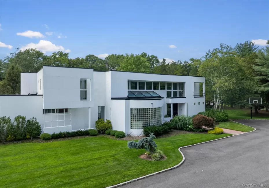 1 Vista Drive, Oyster Bay, NY, 6 Bedrooms Bedrooms, 10 Rooms Rooms,6 BathroomsBathrooms,Residential,For Rent,Vista,0,1037102 1 Vista Drive, Oyster Bay, NY, 6 Bedrooms Bedrooms, 10 Rooms Rooms,6 BathroomsBathrooms,Residential,For Rent,Vista,0,1037102