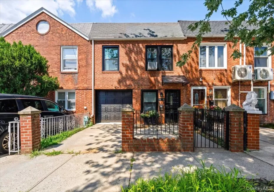 11614 Nashville Boulevard, New York, NY, 3 Bedrooms Bedrooms, 8 Rooms Rooms,2 BathroomsBathrooms,Residential,For Rent,Nashville,0,1037117 11614 Nashville Boulevard, New York, NY, 3 Bedrooms Bedrooms, 8 Rooms Rooms,2 BathroomsBathrooms,Residential,For Rent,Nashville,0,1037117