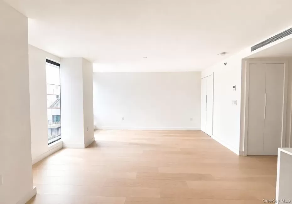 144-49 Northern Boulevard, New York, NY, 2 Rooms Rooms,1 BathroomBathrooms,Residential,For Rent,Northern,0,1037015 144-49 Northern Boulevard, New York, NY, 2 Rooms Rooms,1 BathroomBathrooms,Residential,For Rent,Northern,0,1037015