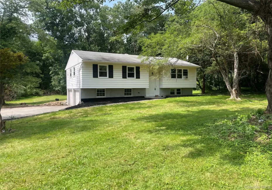 15 Vandewater Drive, Wappinger, NY, 3 Bedrooms Bedrooms, 8 Rooms Rooms,1 BathroomBathrooms,Residential,For Rent,Vandewater,0,1031284 15 Vandewater Drive, Wappinger, NY, 3 Bedrooms Bedrooms, 8 Rooms Rooms,1 BathroomBathrooms,Residential,For Rent,Vandewater,0,1031284