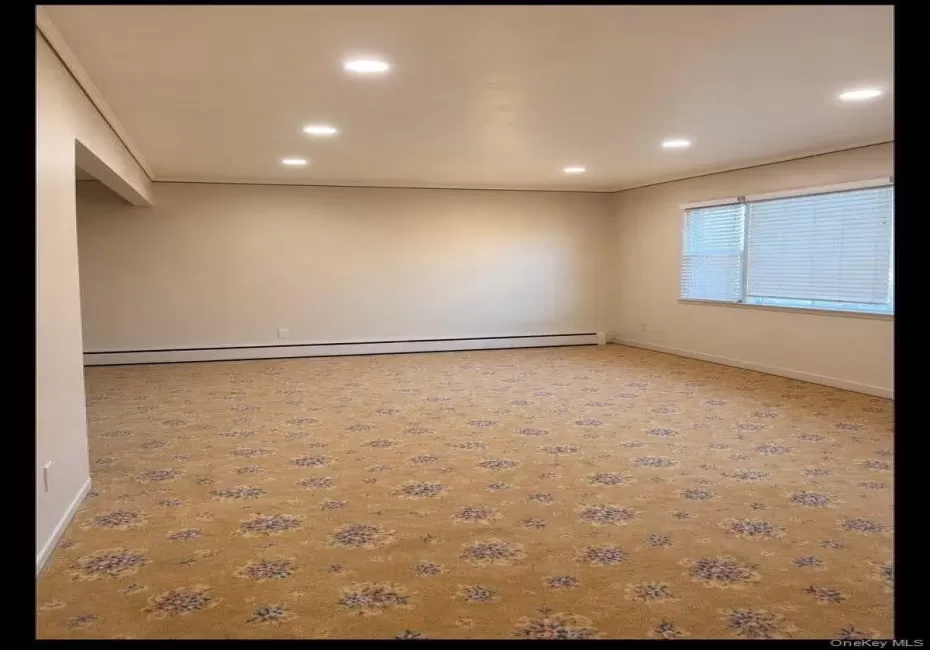 25923 147th Drive, New York, NY, 3 Bedrooms Bedrooms, 8 Rooms Rooms,1 BathroomBathrooms,Residential Lease,For Rent,147th,0,1037260 25923 147th Drive, New York, NY, 3 Bedrooms Bedrooms, 8 Rooms Rooms,1 BathroomBathrooms,Residential Lease,For Rent,147th,0,1037260