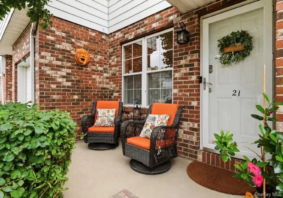 21 Broadlawn Drive, Islip, NY, 2 Bedrooms Bedrooms, 6 Rooms Rooms,1 BathroomBathrooms,Residential,For Rent,Broadlawn,0,1037168 21 Broadlawn Drive, Islip, NY, 2 Bedrooms Bedrooms, 6 Rooms Rooms,1 BathroomBathrooms,Residential,For Rent,Broadlawn,0,1037168