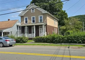 195 Main Street, Port Jervis, NY, 3 Bedrooms Bedrooms, 5 Rooms Rooms,1 BathroomBathrooms,Residential Lease,For Rent,Main,0,1036837 195 Main Street, Port Jervis, NY, 3 Bedrooms Bedrooms, 5 Rooms Rooms,1 BathroomBathrooms,Residential Lease,For Rent,Main,0,1036837