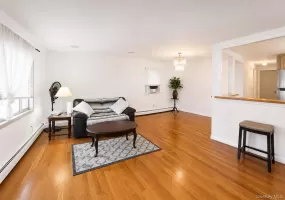 100 Lee Avenue, Babylon, NY, 3 Bedrooms Bedrooms, 4 Rooms Rooms,1 BathroomBathrooms,Residential Lease,For Rent,Lee,0,1037039 100 Lee Avenue, Babylon, NY, 3 Bedrooms Bedrooms, 4 Rooms Rooms,1 BathroomBathrooms,Residential Lease,For Rent,Lee,0,1037039