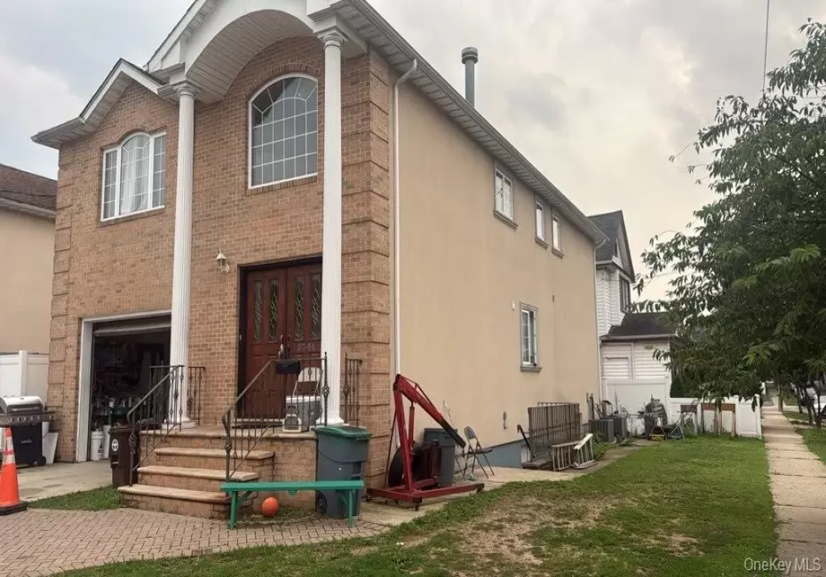 8764 257th Street, New York, NY, 4 Bedrooms Bedrooms, 10 Rooms Rooms,2 BathroomsBathrooms,Residential,For Rent,257th,0,1028154 8764 257th Street, New York, NY, 4 Bedrooms Bedrooms, 10 Rooms Rooms,2 BathroomsBathrooms,Residential,For Rent,257th,0,1028154