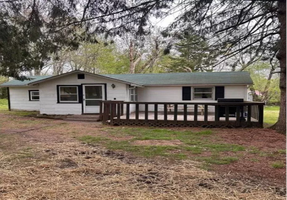 551 Cold Spring Road, Thompson, NY, 1 Bedroom Bedrooms, 3 Rooms Rooms,1 BathroomBathrooms,Residential Lease,For Rent,Cold Spring,0,1036996 551 Cold Spring Road, Thompson, NY, 1 Bedroom Bedrooms, 3 Rooms Rooms,1 BathroomBathrooms,Residential Lease,For Rent,Cold Spring,0,1036996