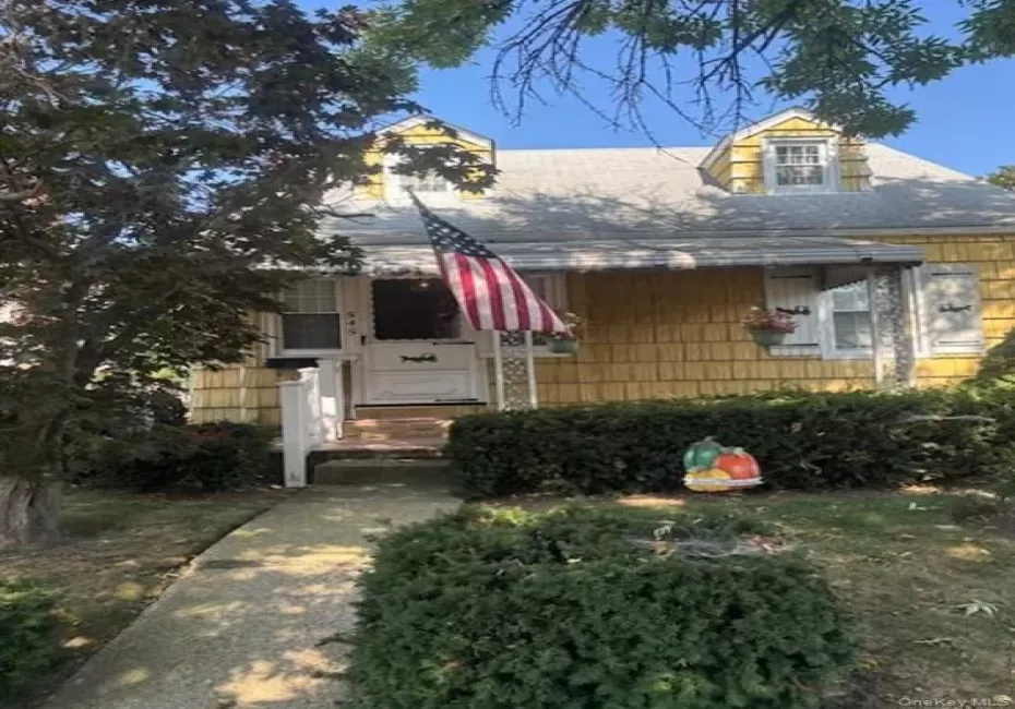545 6th Avenue, Hempstead, NY, 5 Bedrooms Bedrooms, 7 Rooms Rooms,1 BathroomBathrooms,Residential,For Rent,6th,0,1037195 545 6th Avenue, Hempstead, NY, 5 Bedrooms Bedrooms, 7 Rooms Rooms,1 BathroomBathrooms,Residential,For Rent,6th,0,1037195