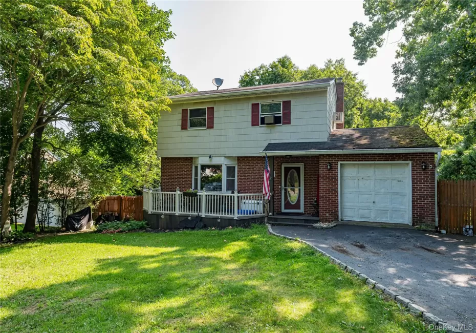 11 Berkshire Drive, Brookhaven, NY, 3 Bedrooms Bedrooms, 7 Rooms Rooms,1 BathroomBathrooms,Residential,For Rent,Berkshire,0,1019225 11 Berkshire Drive, Brookhaven, NY, 3 Bedrooms Bedrooms, 7 Rooms Rooms,1 BathroomBathrooms,Residential,For Rent,Berkshire,0,1019225