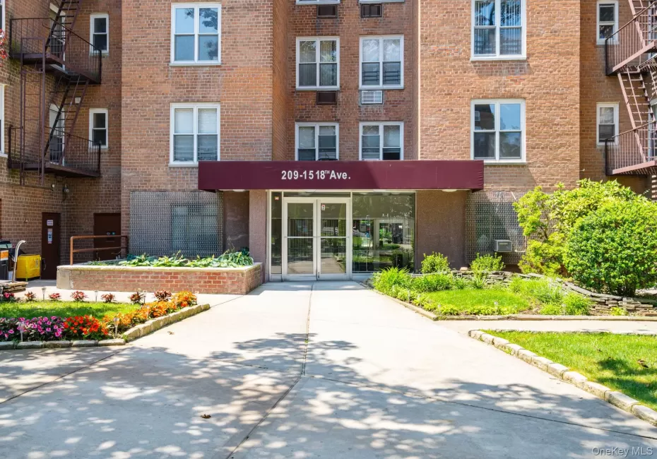 209-15 18th Avenue, New York, NY, 3 Bedrooms Bedrooms, 5 Rooms Rooms,1 BathroomBathrooms,Residential,For Rent,18th,0,1036821 209-15 18th Avenue, New York, NY, 3 Bedrooms Bedrooms, 5 Rooms Rooms,1 BathroomBathrooms,Residential,For Rent,18th,0,1036821