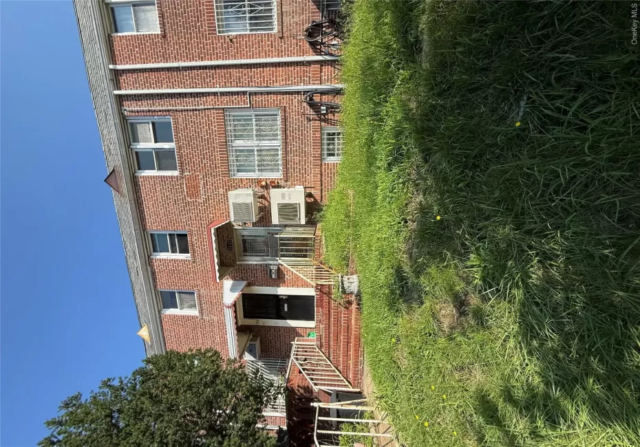 15043 77th Road, New York, NY, 3 Bedrooms Bedrooms, 7 Rooms Rooms,1 BathroomBathrooms,Residential,For Rent,77th,0,1037194 15043 77th Road, New York, NY, 3 Bedrooms Bedrooms, 7 Rooms Rooms,1 BathroomBathrooms,Residential,For Rent,77th,0,1037194