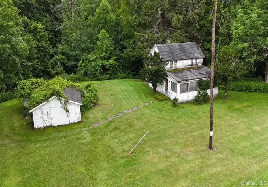 426 Basket Road, Fremont, NY, 3 Bedrooms Bedrooms, 3 Rooms Rooms,1 BathroomBathrooms,Residential,For Rent,Basket,0,1027380 426 Basket Road, Fremont, NY, 3 Bedrooms Bedrooms, 3 Rooms Rooms,1 BathroomBathrooms,Residential,For Rent,Basket,0,1027380