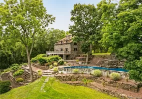 567 Four Mile Point Road, Coxsackie, NY, 4 Bedrooms Bedrooms, 10 Rooms Rooms,3 BathroomsBathrooms,Residential,For Rent,Four Mile Point,0,1034568 567 Four Mile Point Road, Coxsackie, NY, 4 Bedrooms Bedrooms, 10 Rooms Rooms,3 BathroomsBathrooms,Residential,For Rent,Four Mile Point,0,1034568