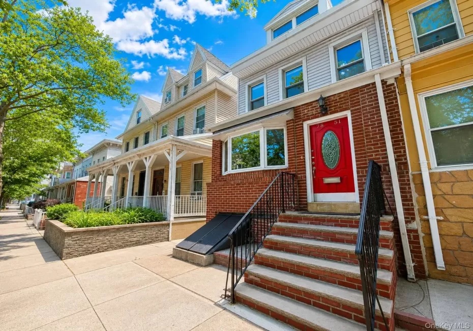 78-51 80th Street, New York, NY, 3 Bedrooms Bedrooms, 7 Rooms Rooms,1 BathroomBathrooms,Residential,For Rent,80th,0,1032842 78-51 80th Street, New York, NY, 3 Bedrooms Bedrooms, 7 Rooms Rooms,1 BathroomBathrooms,Residential,For Rent,80th,0,1032842