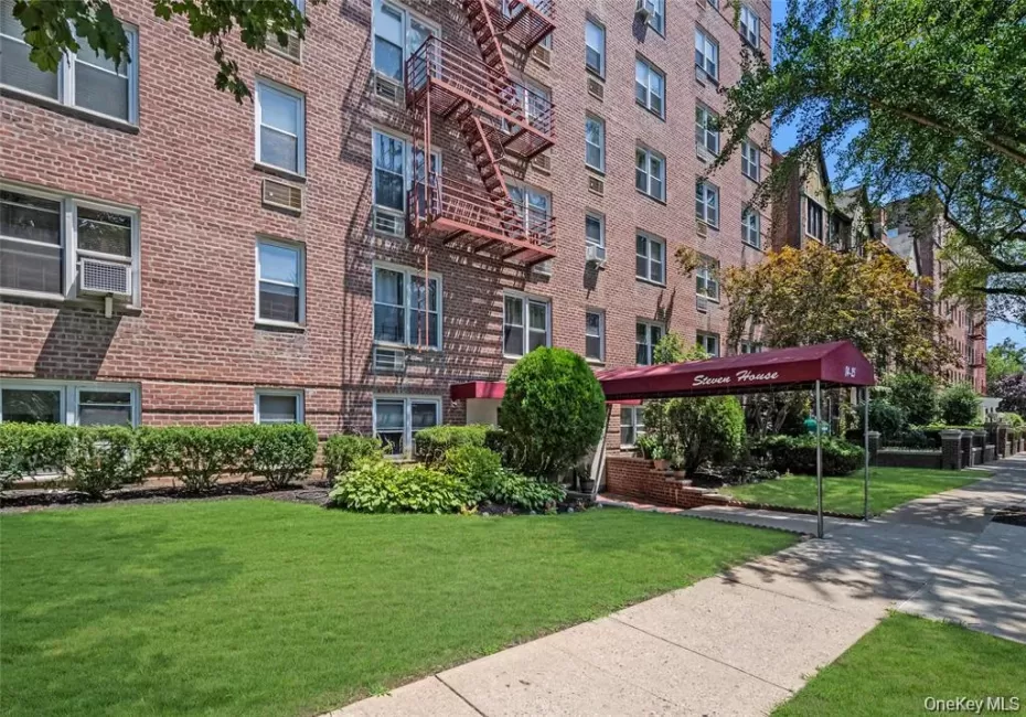 84-25 118 Street, New York, NY, 1 Bedroom Bedrooms, 4 Rooms Rooms,1 BathroomBathrooms,Residential,For Rent,118,0,1037380 84-25 118 Street, New York, NY, 1 Bedroom Bedrooms, 4 Rooms Rooms,1 BathroomBathrooms,Residential,For Rent,118,0,1037380
