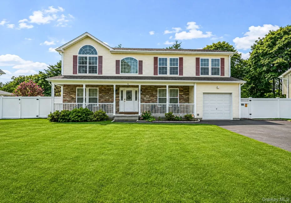 12 Nostrand Avenue, Islip, NY, 5 Bedrooms Bedrooms, 12 Rooms Rooms,4 BathroomsBathrooms,Residential,For Rent,Nostrand,0,1036748 12 Nostrand Avenue, Islip, NY, 5 Bedrooms Bedrooms, 12 Rooms Rooms,4 BathroomsBathrooms,Residential,For Rent,Nostrand,0,1036748