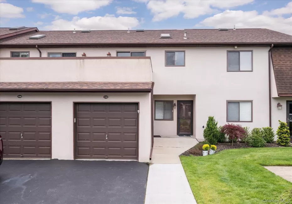 1 Anchorage Way, Hempstead, NY, 2 Bedrooms Bedrooms, 5 Rooms Rooms,1 BathroomBathrooms,Residential,For Rent,Anchorage,0,1036879 1 Anchorage Way, Hempstead, NY, 2 Bedrooms Bedrooms, 5 Rooms Rooms,1 BathroomBathrooms,Residential,For Rent,Anchorage,0,1036879