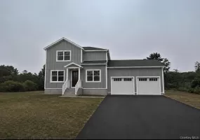 62 Shore Drive, Brookhaven, NY, 4 Bedrooms Bedrooms, 8 Rooms Rooms,4 BathroomsBathrooms,Residential,For Rent,Shore,0,1037499 62 Shore Drive, Brookhaven, NY, 4 Bedrooms Bedrooms, 8 Rooms Rooms,4 BathroomsBathrooms,Residential,For Rent,Shore,0,1037499