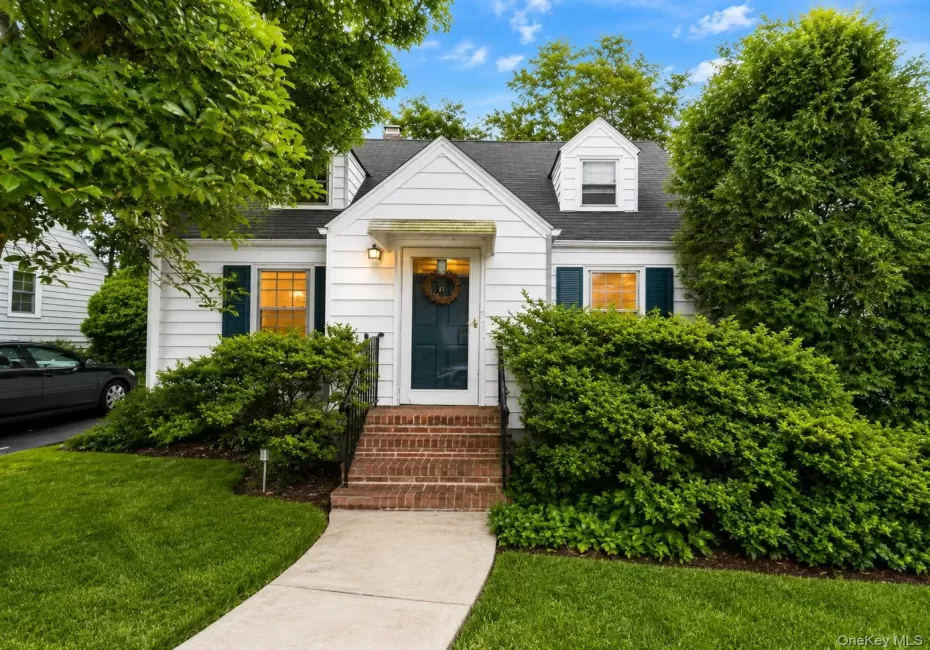 24 Maywood Avenue, Rye Town, NY, 4 Bedrooms Bedrooms, 7 Rooms Rooms,1 BathroomBathrooms,Residential,For Rent,Maywood,0,1037403 24 Maywood Avenue, Rye Town, NY, 4 Bedrooms Bedrooms, 7 Rooms Rooms,1 BathroomBathrooms,Residential,For Rent,Maywood,0,1037403