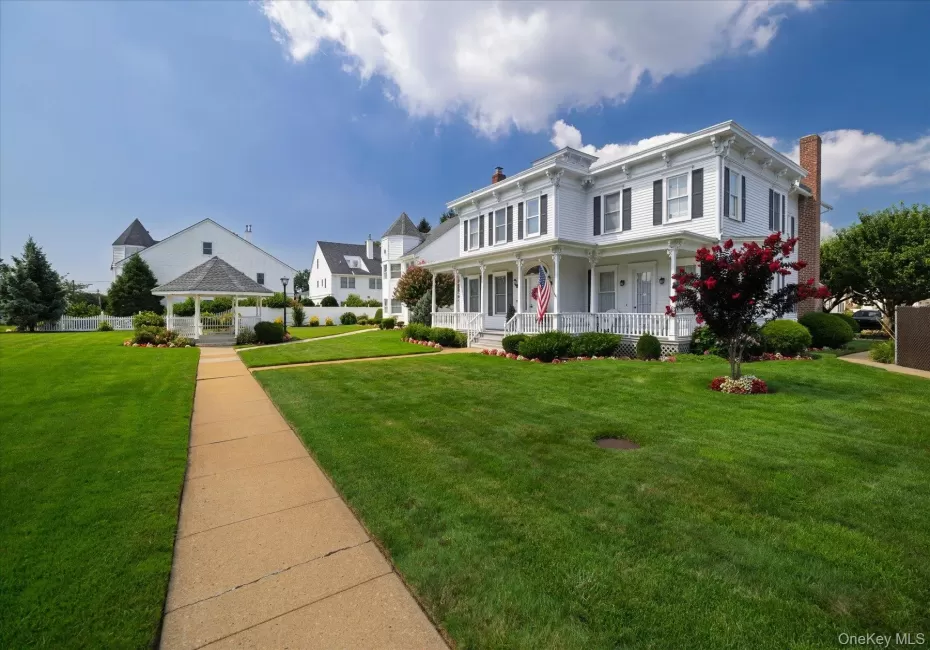 1 Ridgewood Drive, Hempstead, NY, 3 Bedrooms Bedrooms, 5 Rooms Rooms,2 BathroomsBathrooms,Residential,For Rent,Ridgewood,0,1037008 1 Ridgewood Drive, Hempstead, NY, 3 Bedrooms Bedrooms, 5 Rooms Rooms,2 BathroomsBathrooms,Residential,For Rent,Ridgewood,0,1037008