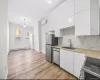 18-20 Stanhope Street, New York, NY, 2 Rooms Rooms,1 BathroomBathrooms,Residential Lease,For Rent,Stanhope,0,1037722 18-20 Stanhope Street, New York, NY, 2 Rooms Rooms,1 BathroomBathrooms,Residential Lease,For Rent,Stanhope,0,1037722
