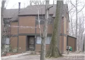 114 Round Hill Road, Greenburgh, NY, 2 Bedrooms Bedrooms, 8 Rooms Rooms,1 BathroomBathrooms,Residential,For Rent,Round Hill,0,1037610 114 Round Hill Road, Greenburgh, NY, 2 Bedrooms Bedrooms, 8 Rooms Rooms,1 BathroomBathrooms,Residential,For Rent,Round Hill,0,1037610
