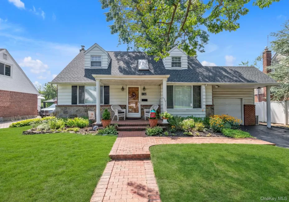 132 Norman Drive, Hempstead, NY, 3 Bedrooms Bedrooms, 7 Rooms Rooms,2 BathroomsBathrooms,Residential,For Rent,Norman,0,1033845 132 Norman Drive, Hempstead, NY, 3 Bedrooms Bedrooms, 7 Rooms Rooms,2 BathroomsBathrooms,Residential,For Rent,Norman,0,1033845