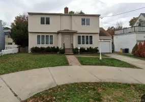 41 Avon Road, Hempstead, NY, 5 Bedrooms Bedrooms, 7 Rooms Rooms,2 BathroomsBathrooms,Residential,For Rent,Avon,0,940683 41 Avon Road, Hempstead, NY, 5 Bedrooms Bedrooms, 7 Rooms Rooms,2 BathroomsBathrooms,Residential,For Rent,Avon,0,940683