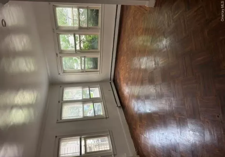 24127 86th Avenue, New York, NY, 1 Bedroom Bedrooms, 3 Rooms Rooms,1 BathroomBathrooms,Residential Lease,For Rent,86th,0,1026766 24127 86th Avenue, New York, NY, 1 Bedroom Bedrooms, 3 Rooms Rooms,1 BathroomBathrooms,Residential Lease,For Rent,86th,0,1026766