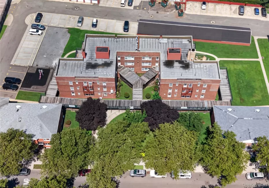 138-25 68th Drive, New York, NY, 1 Bedroom Bedrooms, 3 Rooms Rooms,1 BathroomBathrooms,Residential,For Rent,68th,0,1036328 138-25 68th Drive, New York, NY, 1 Bedroom Bedrooms, 3 Rooms Rooms,1 BathroomBathrooms,Residential,For Rent,68th,0,1036328