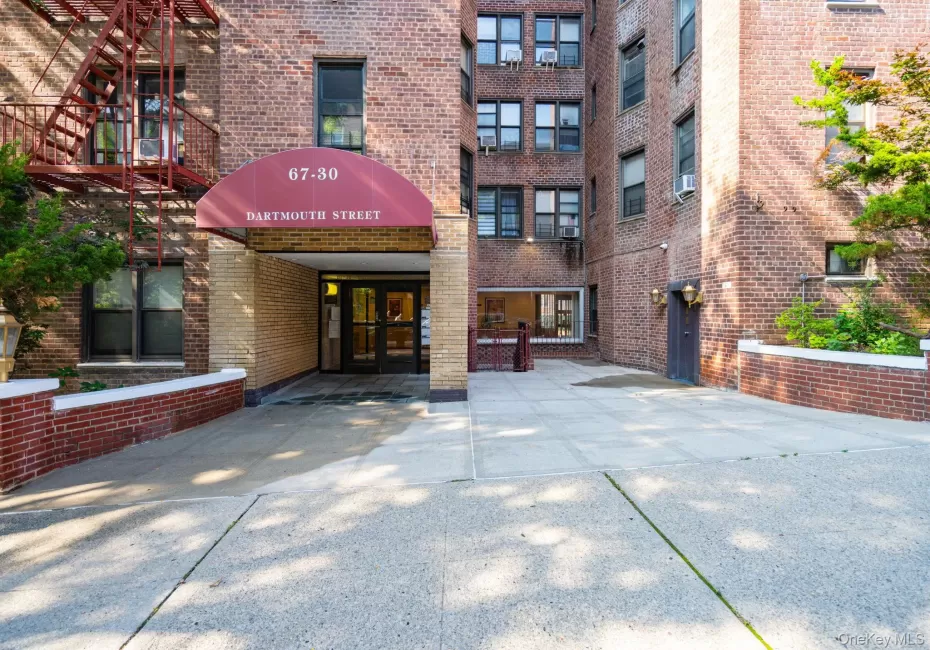 67-30 Dartmouth Street, New York, NY, 1 Bedroom Bedrooms, 5 Rooms Rooms,1 BathroomBathrooms,Residential,For Rent,Dartmouth,0,1036888 67-30 Dartmouth Street, New York, NY, 1 Bedroom Bedrooms, 5 Rooms Rooms,1 BathroomBathrooms,Residential,For Rent,Dartmouth,0,1036888